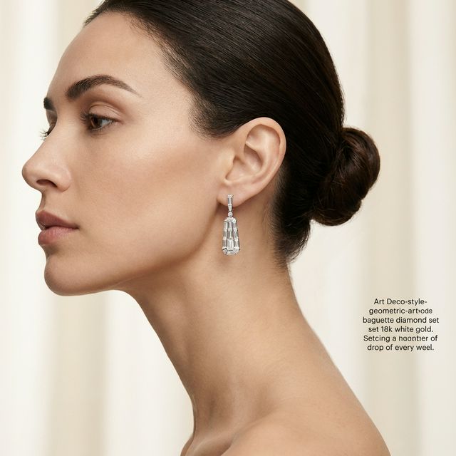 0.18 Karat Baget Oval Minimalist Pırlanta Küpe 14K 4